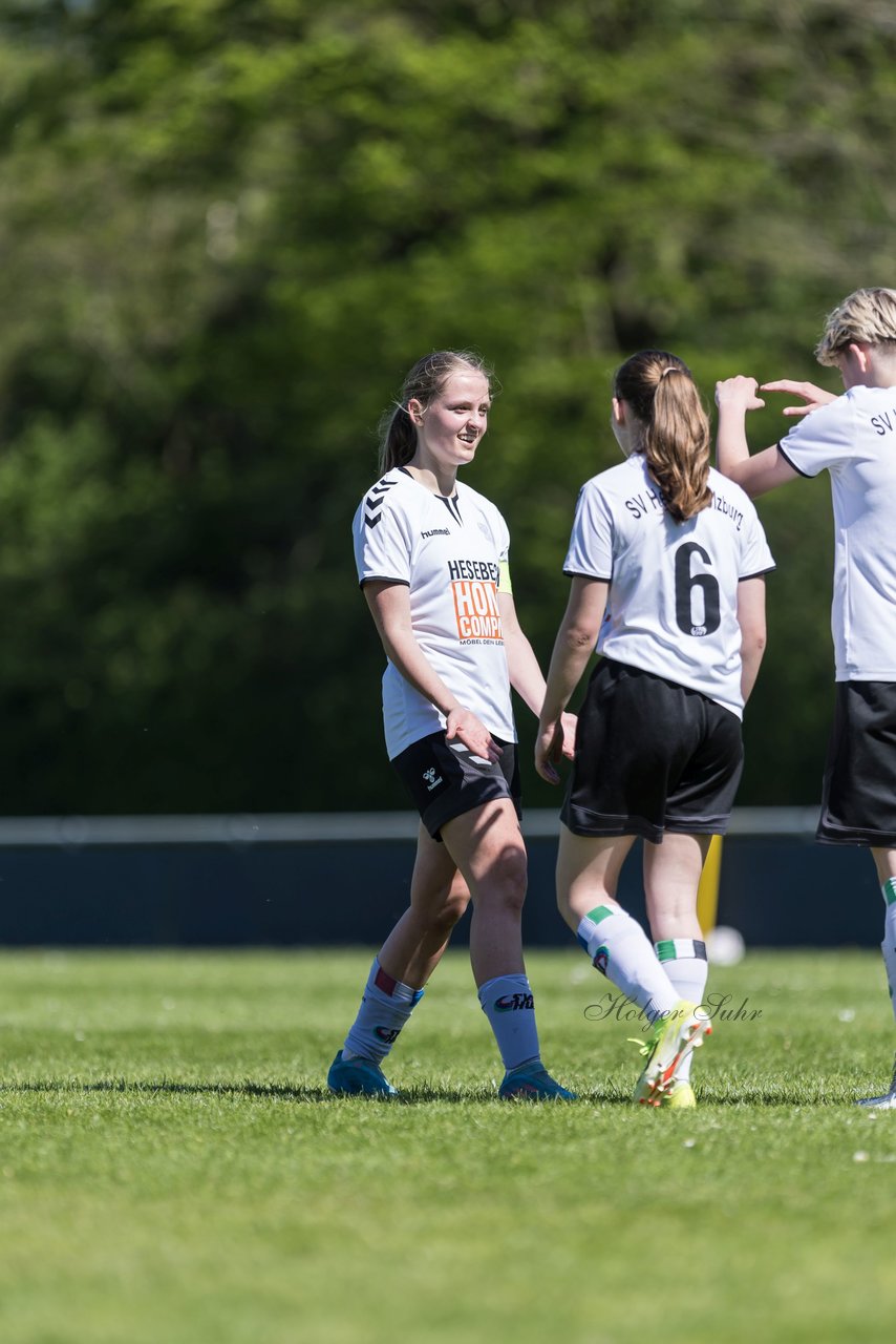 Bild 201 - wBJ SV Henstedt Ulzburg - FSG Oldendorf Itzehoe : Ergebnis: 6:3